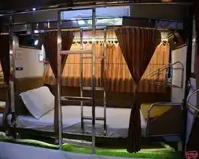 Maharashtra  Travels Bus-Amenities Image