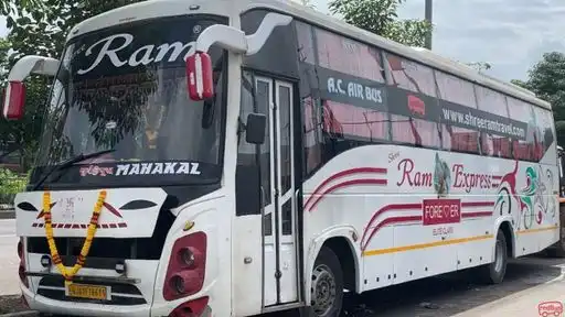 Ghanshyam Travels Bus-Front Image