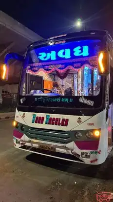 Avadh Travels Bus-Side Image