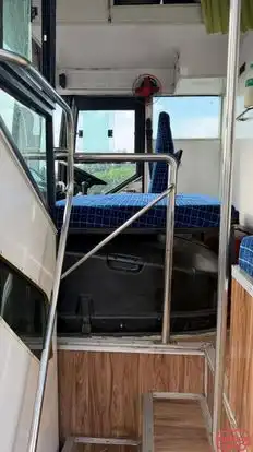 Simra travels agency Bus-Amenities Image