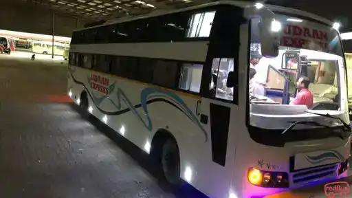 Eagle Travels Bus-Front Image
