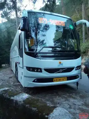 Shubh Yatri Holidays Bus-Front Image