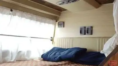 Sri Amarnath Travels Bus-Amenities Image