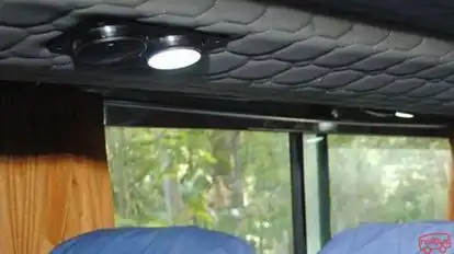 NEW LUCKY TRAVELS Bus-Amenities Image