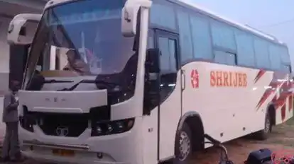 Shrijee Travels Bus-Front Image