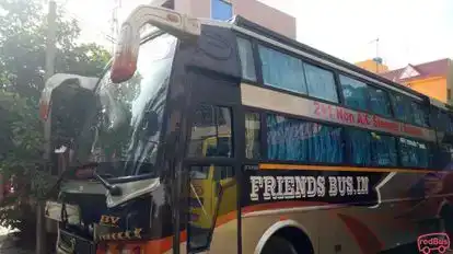Friends Bus Bus-Front Image