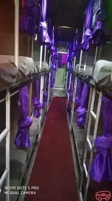 Friends Bus Bus-Front Image