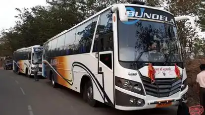 Yatri Vihar Travels Bus-Front Image