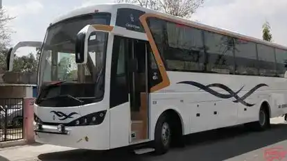 Hardeo Lines Bus-Front Image