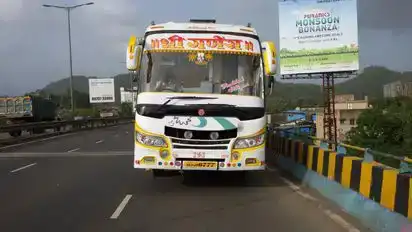 Shree Ganesh Tours and Travels Bus-Front Image