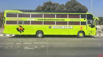 Shri balaji travels Bus-Side Image