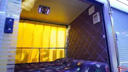 Vaishali Expresso Pvt. Ltd. Bus-Amenities Image