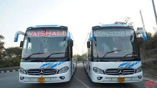 Vaishali Expresso Pvt. Ltd. Bus-Front Image