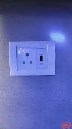 Suraj Holidays Bus-Amenities Image