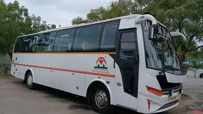 MDM FLEETS TOURS AND TRAVELS Bus-Side Image