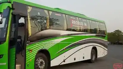 Reo India Travels Bus-Front Image