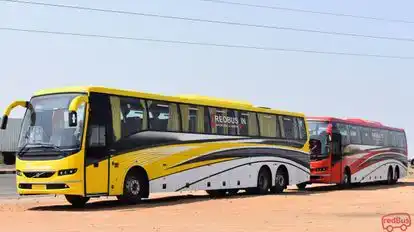 Reo India Travels Bus-Front Image