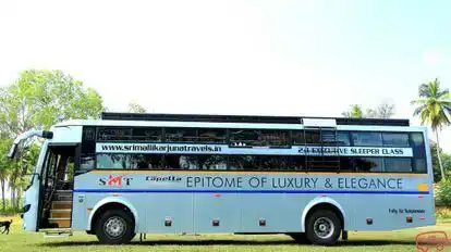 Sri Mallikarjuna Travels Bus-Side Image
