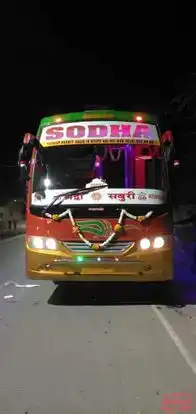 SS Bundiwal Travels Bus-Front Image