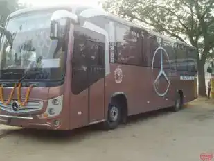 KISSAN TRAVELS PILANI  Bus-Side Image