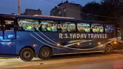 R.S Yadav Travels Bus-Side Image