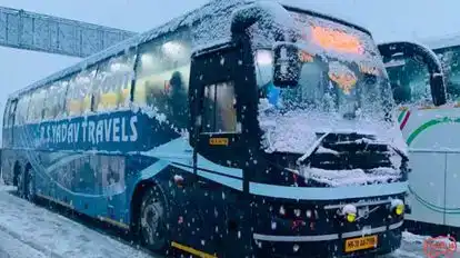 R.S Yadav Travels Bus-Front Image