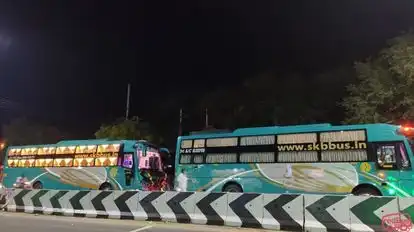 SK Balu Bus Bus-Side Image