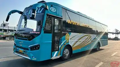 SK Balu Bus Bus-Side Image