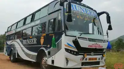 Muneer Travels Bus-Side Image