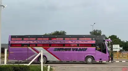Shree Vijay Travels Bus-Side Image