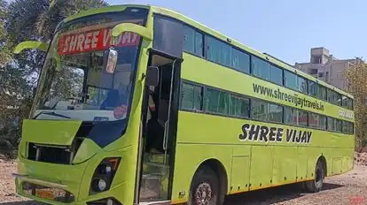 Shree Vijay Travels Bus-Side Image