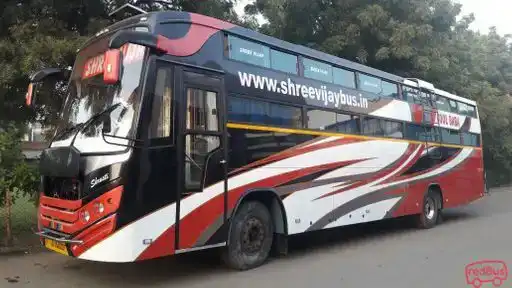 Shree Vijay Travels Bus-Front Image