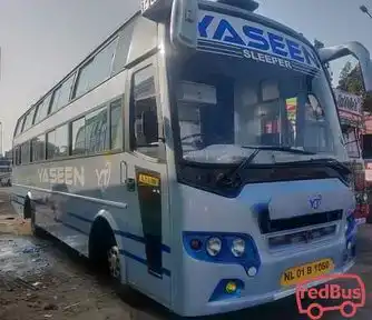 Yaseen Travels Bus-Front Image