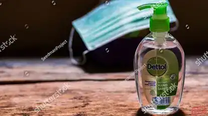 Maheshwaram Travels Bus-Amenities Image