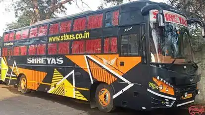 Shreyash Travels Bus-Side Image
