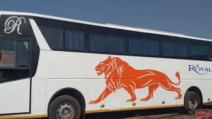 Royal Travels Hills Bus-Side Image
