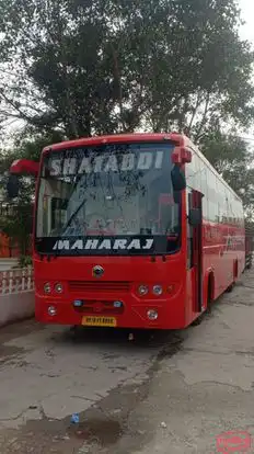 Shatabdi Travels Bus-Front Image