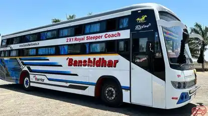 SHREE BANSIDHAR TRAVELS®️ Bus-Side Image