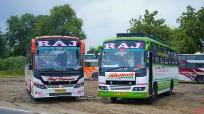 Raj Tours and Travels Bus-Front Image