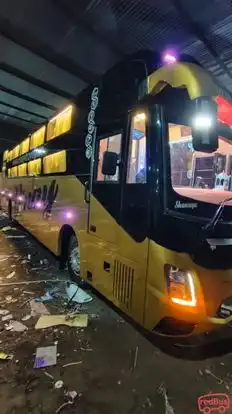 Vinay Travels Bus-Side Image