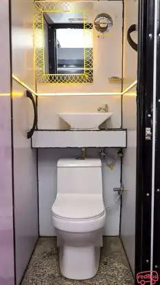 Pooja Yaduvanshi Travels Bus-Amenities Image