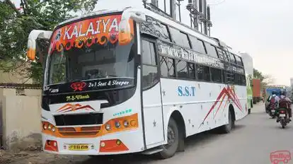 Kalaiyar Travels Bus-Side Image