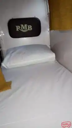Shree Raj Akanshi travels Bus-Amenities Image