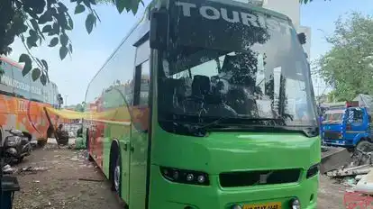 Kalpana Bus Bus-Front Image