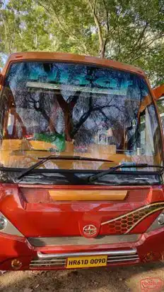 Hisar Travels Bus-Front Image