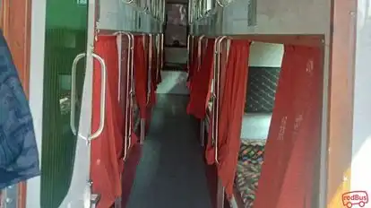 Shatabdi Travels Bus-Seats layout Image