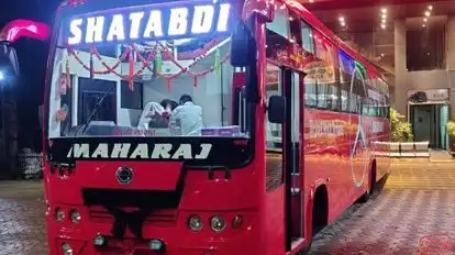 Shatabdi Travels Bus-Front Image