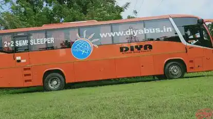 Diya Bus Bus-Side Image