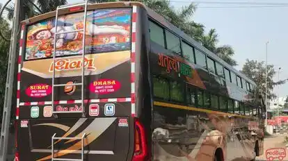 Shivam Travels Bus-Front Image
