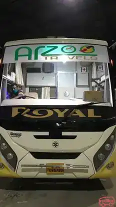 Arzoo Travels Bus-Front Image